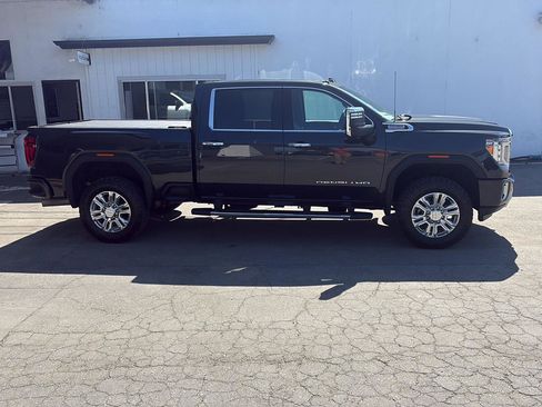 Used 2020 GMC Sierra 3500 Denali w/ Denali Ultimate Package AWD/4WD image 6