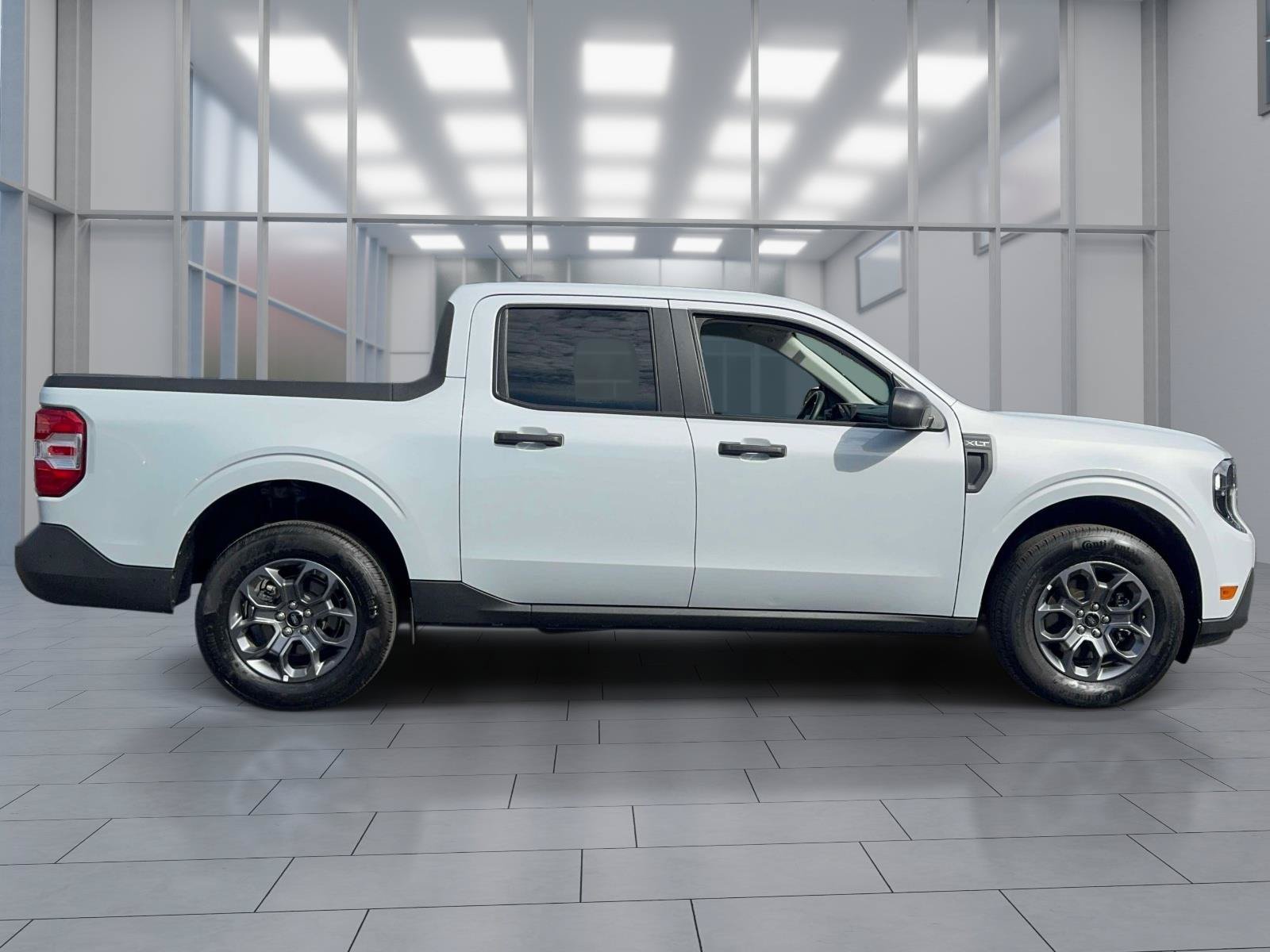 Used 2026 Ford Maverick XLT AWD/4WD image 3