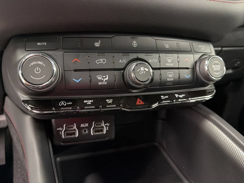 New 2026 Dodge Durango GT w/ Blacktop Package RWD image 22