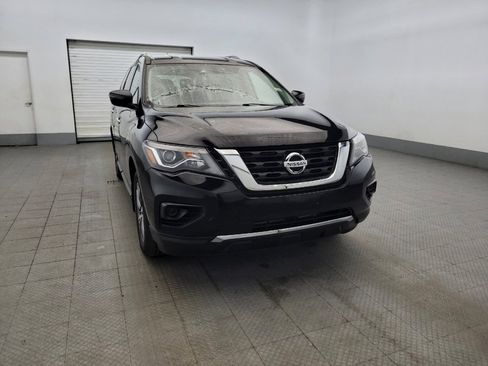 Used 2018 Nissan Pathfinder S AWD/4WD image 14