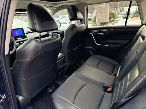 Used 2023 Toyota RAV4 XLE Premium image 26