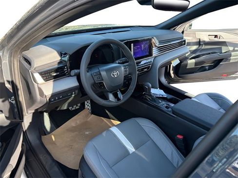 New 2026 Toyota Camry SE image 9