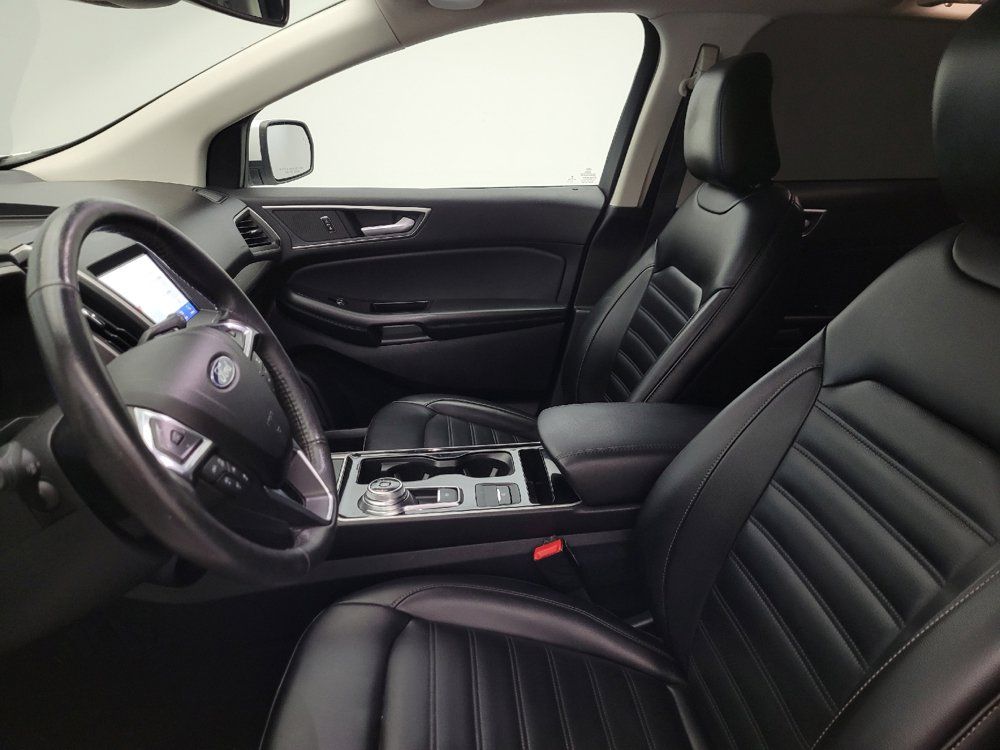 Used 2020 Ford Edge SEL w/ Convenience Package FWD image 17