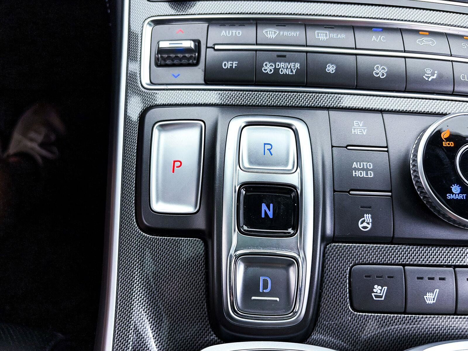 Used 2023 Hyundai Santa Fe Limited AWD/4WD image 27