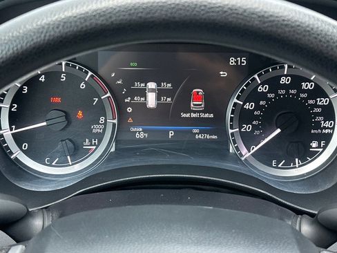 Used 2023 Toyota Highlander L image 21