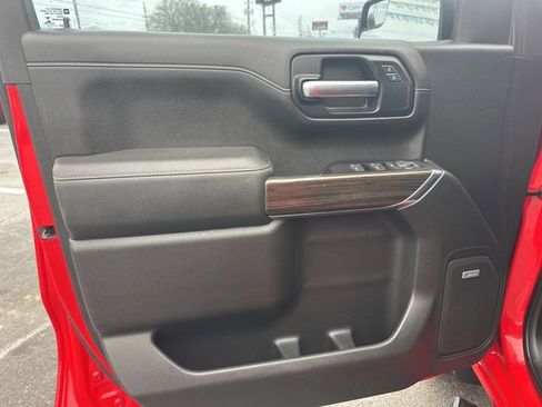 Used 2019 Chevrolet Silverado 1500 LT Trail Boss image 9