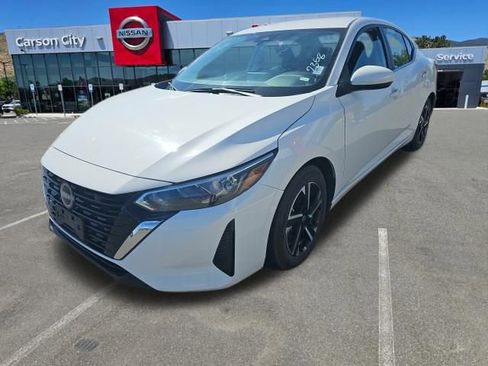 Used 2024 Nissan Sentra SV FWD image 3