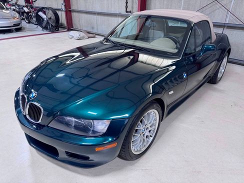 Used 2001 BMW Z3 3.0i RWD image 23