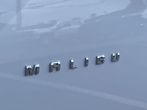 Used 2023 Chevrolet Malibu LT image 34