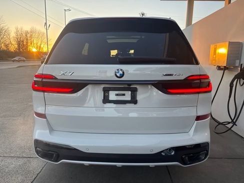 New 2026 BMW X7 xDrive40i w/ M Sport Package image 4