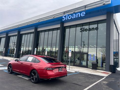 Used 2023 Honda Accord Sport image 17