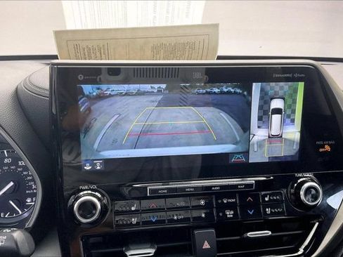 Used 2020 Toyota Highlander Limited AWD/4WD image 24