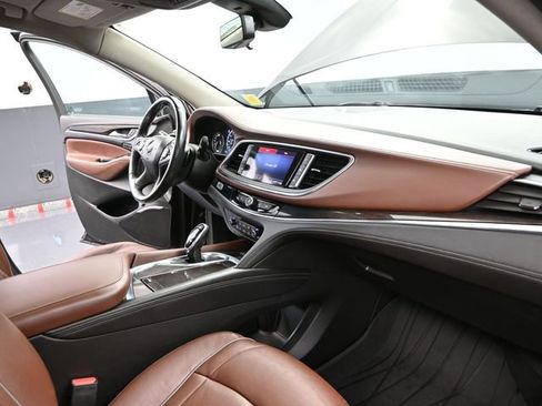 Used 2021 Buick Enclave Avenir w/ Avenir Technology Package image 55