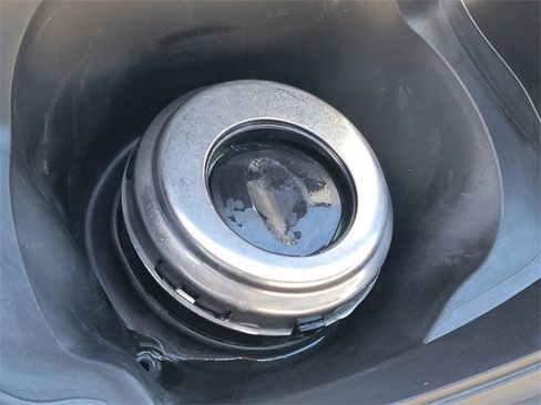 Certified 2025 RAM 1500 Big Horn image 8