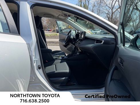 Used 2023 Toyota Corolla LE image 18