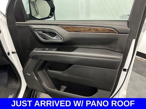 Used 2021 Chevrolet Tahoe Premier w/ Premium Package AWD/4WD image 15