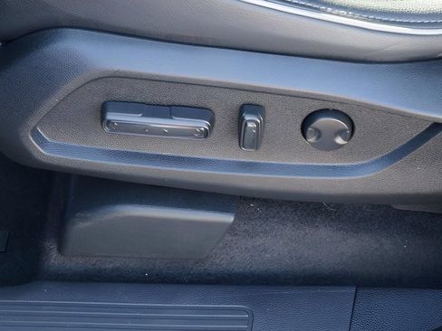 Used 2023 Honda Pilot Elite image 11