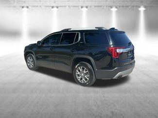 Used 2023 GMC Acadia SLT FWD video 2