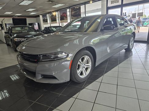 Used 2023 Dodge Charger SXT RWD image 1