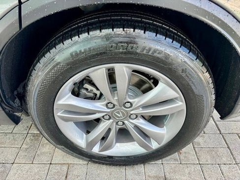 Used 2023 Acura MDX FWD image 18