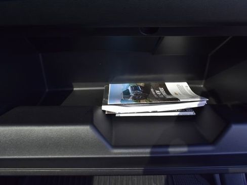 Used 2024 Chevrolet Traverse Z71 w/ Enhanced Driving Package image 51