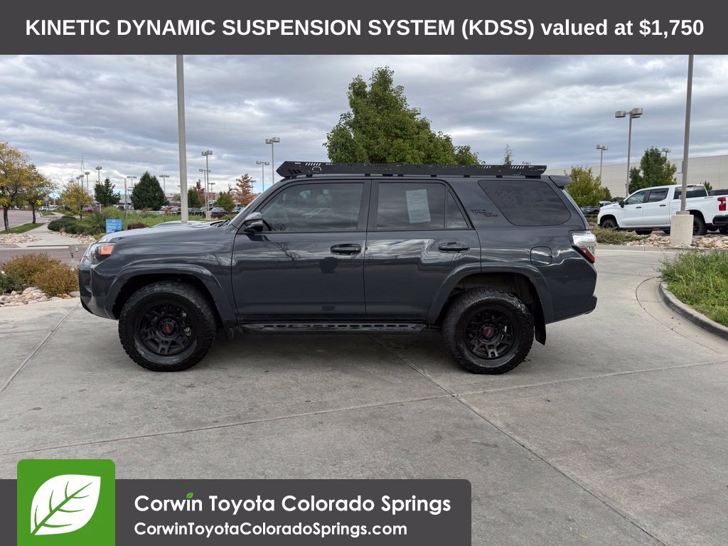 Used 2024 Toyota 4Runner TRD Off-Road Premium w/ Moonroof Package AWD/4WD image 4