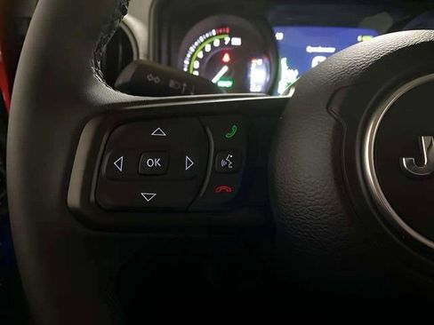 Used 2025 Jeep Wrangler Unlimited Sport S 4xe AWD/4WD image 31