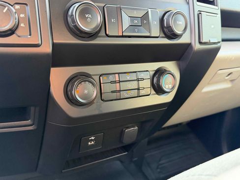 Certified 2020 Ford F150 XL w/ Equipment Group 101A Mid image 23