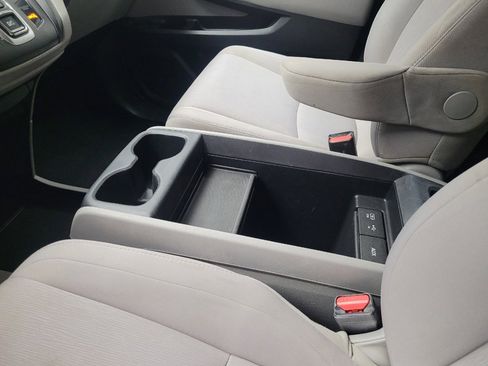 Used 2019 Honda Odyssey LX image 26