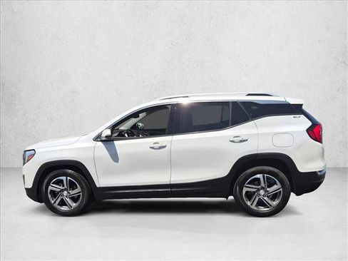 Used 2021 GMC Terrain SLT w/ Infotainment Package II FWD image 9