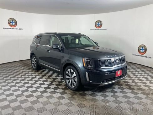Used 2020 Kia Telluride EX w/ EX Premium Package AWD/4WD image 18