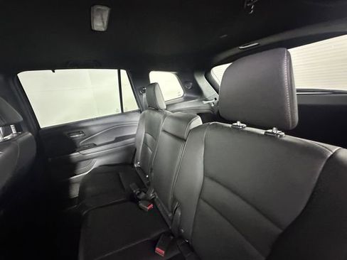 Used 2020 Honda Passport Touring image 17