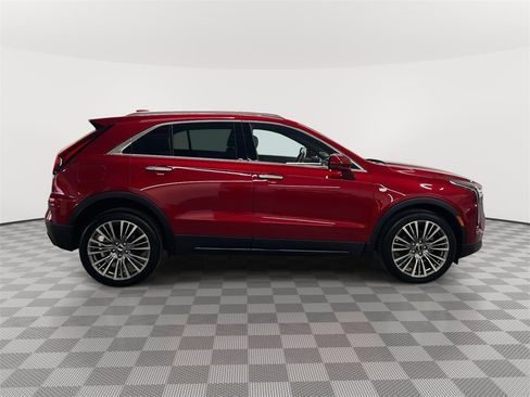 Certified 2024 Cadillac XT4 Premium Luxury w/ Technology Package image 4