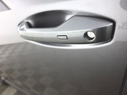 New 2026 Nissan Murano SL image 9