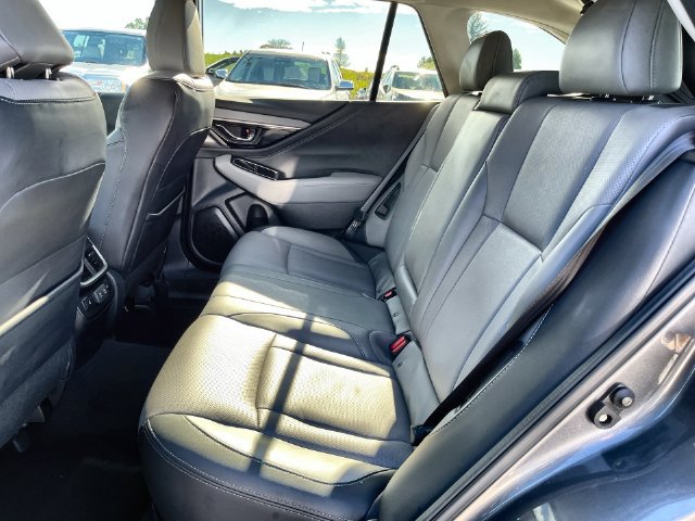 Used 2021 Subaru Outback Limited XT w/ Popular Package #2 AWD/4WD image 32