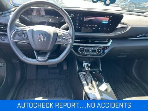 Certified 2024 Buick Envista Sport Touring w/ Convenience I Package FWD image 2