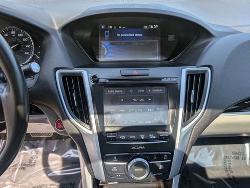 Used 2016 Acura TLX image 19
