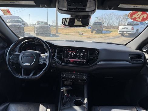 Used 2024 Dodge Durango GT image 43