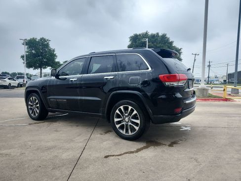 Used 2018 Jeep Grand Cherokee Limited RWD image 4