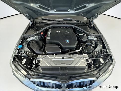 Used 2023 BMW 330i xDrive Sedan w/ Premium Package AWD/4WD image 31