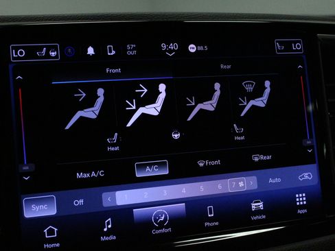 Used 2024 Chrysler Pacifica Touring-L FWD image 35