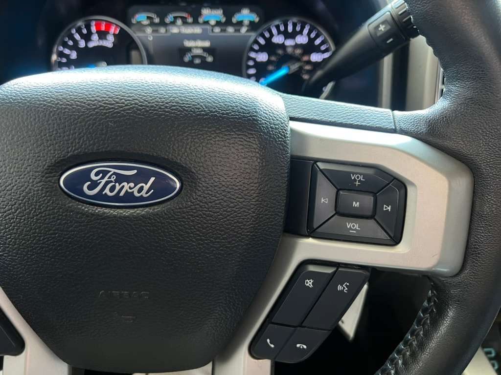 Used 2017 Ford F250 Lariat w/ Lariat Value Package AWD/4WD image 20