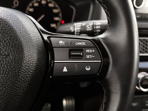 Used 2025 Honda Civic Sport image 16