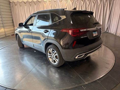 Used 2021 Kia Seltos S AWD/4WD image 7