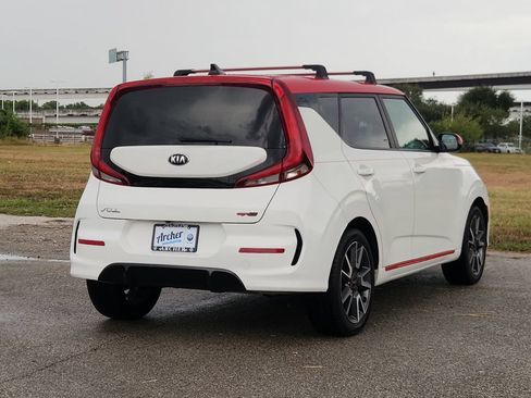 Used 2020 Kia Soul GT-Line FWD image 4