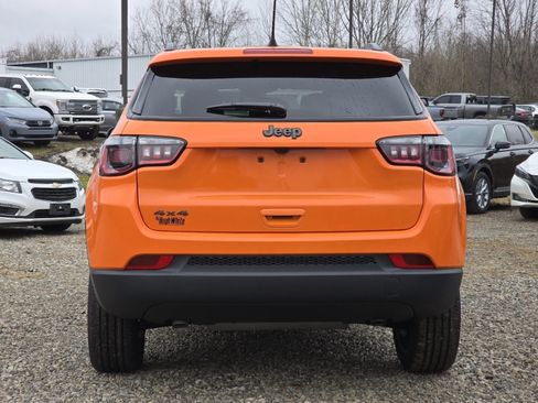 New 2026 Jeep Compass Latitude image 10