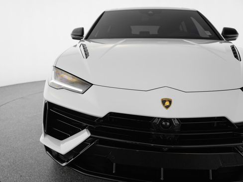 Used 2024 Lamborghini Urus S AWD/4WD image 40