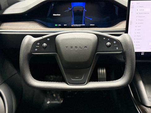Used 2021 Tesla Model S Plaid AWD/4WD image 18