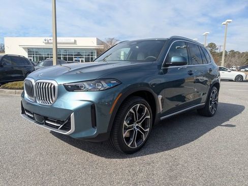 New 2026 BMW X5 xDrive40i w/ Premium Package image 9