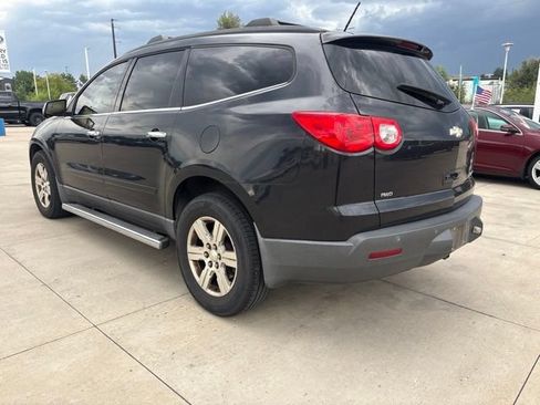 Used 2012 Chevrolet Traverse LT w/ LPO, 'HIT The Road' Package AWD/4WD image 7